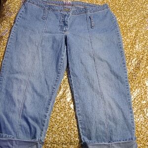 No Boundaries Light Blue Cropped Jeans